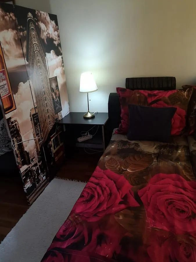 Riverside Apartman Apartamento Budapest Hungría
