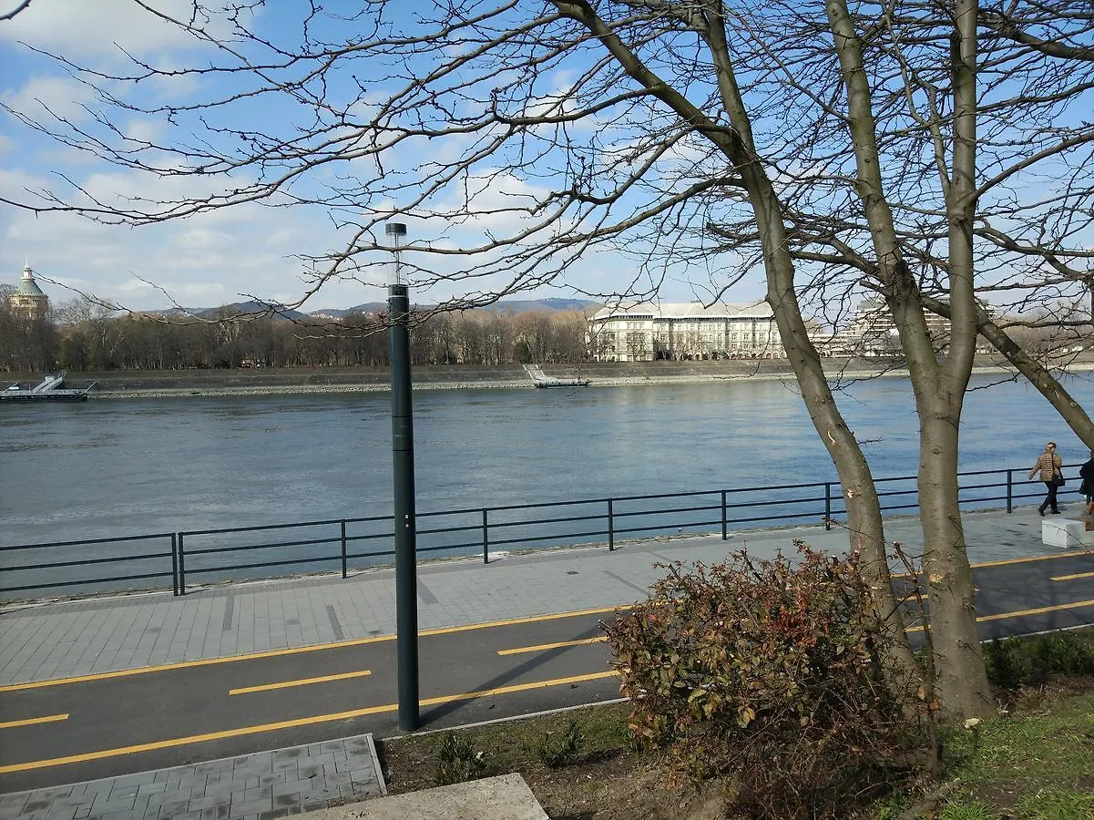 Riverside Apartman Apartment Budapest